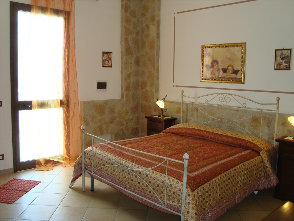 Bed and Breakfast La Ninfea Valderice Pokoj fotografie